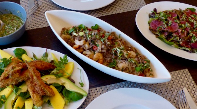 Abendessen nach thailändischer Art