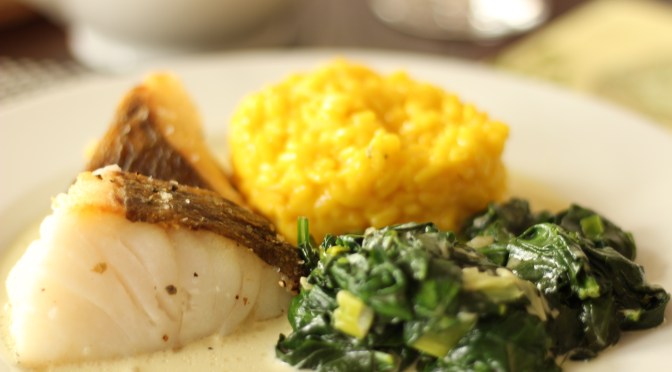 Winterkabeljau mit Safranrisotto und Blattspinat